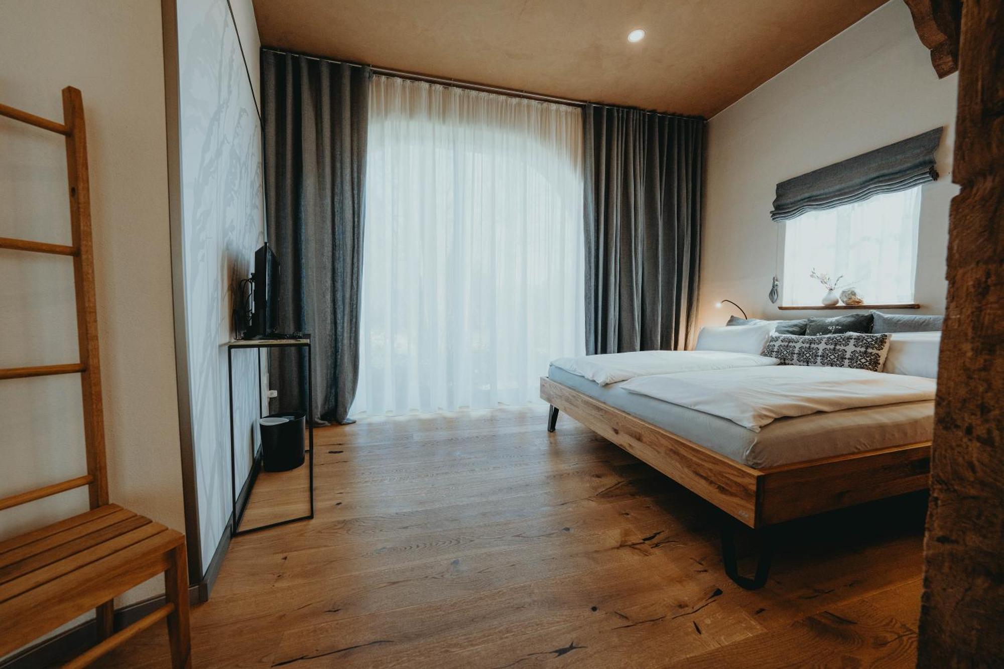 Biohotel Wildland Natural Resort Hornbostel エクステリア 写真
